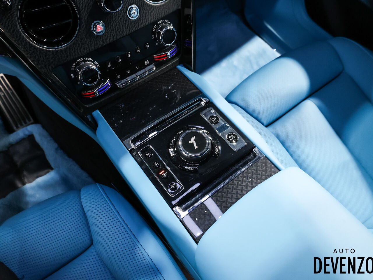 Rolls-Royce Cullinan 2023 Bleu Saint-Eustache - photo #27