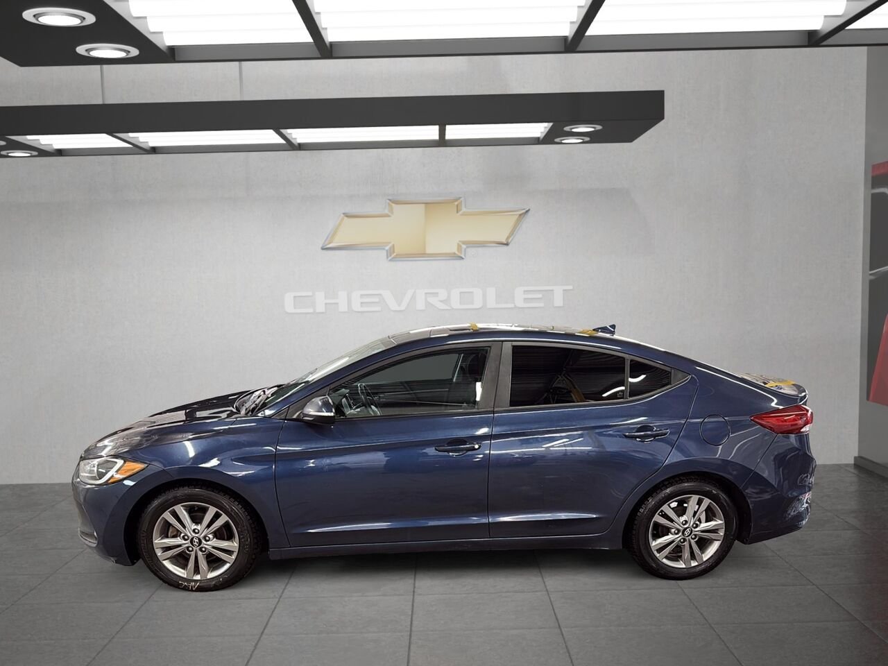 Hyundai Elantra GL 2017 Bleu Saint-Hyacinthe - photo #4