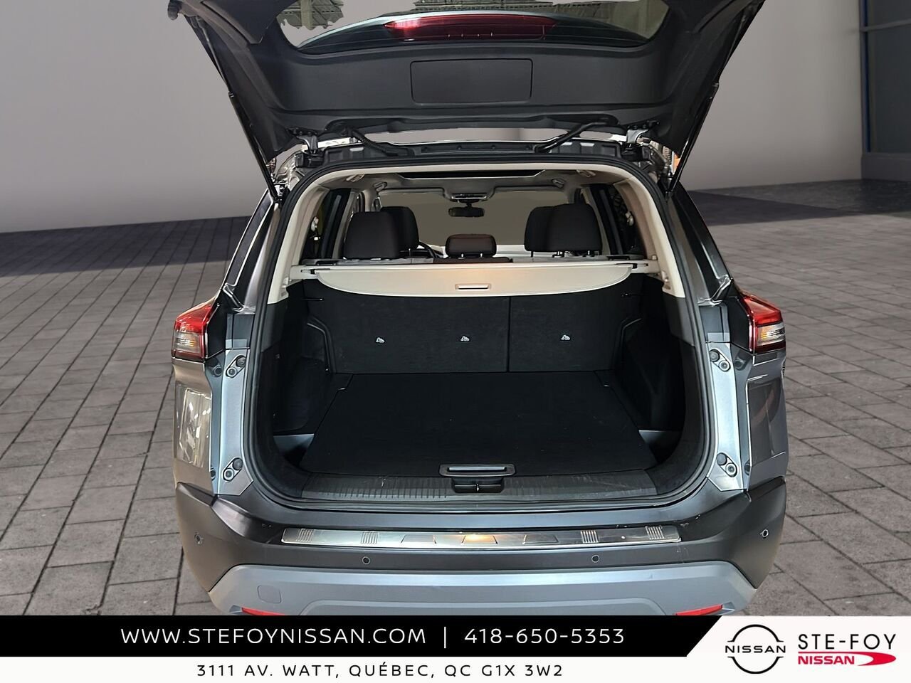 2023 Nissan Rogue Grey Ste-Foy - photo #5