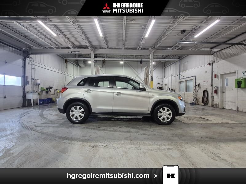 Mitsubishi RVR 2019 Gris Laval - photo #10