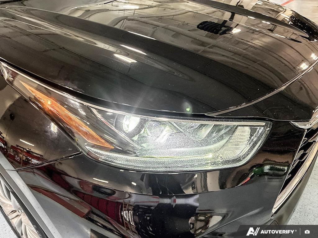 2021 Toyota Highlander 2601587A | Limited Edmonton - photo #7