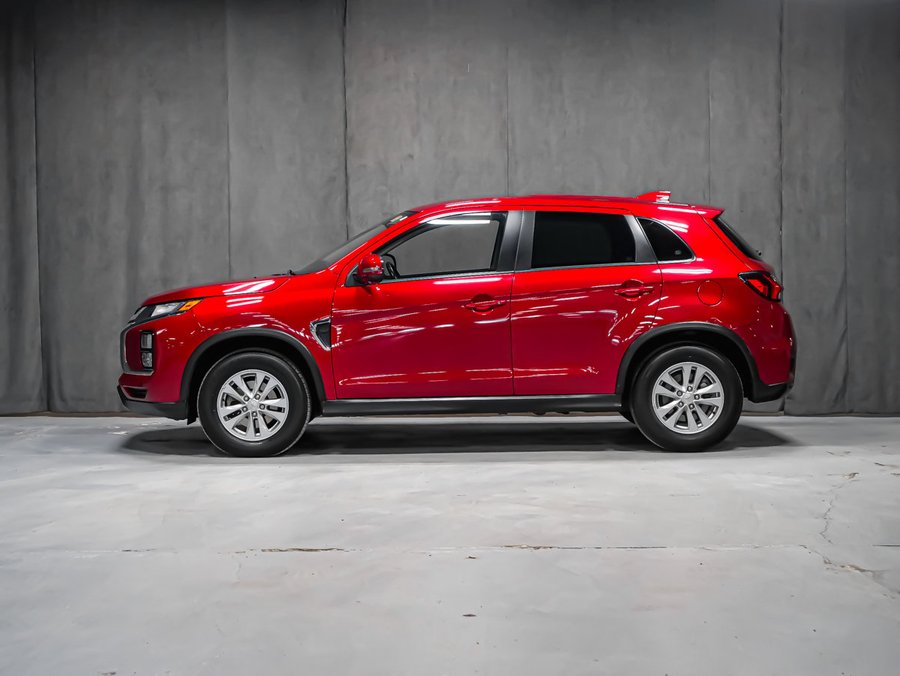 2024 Mitsubishi RVR SE AWC Red