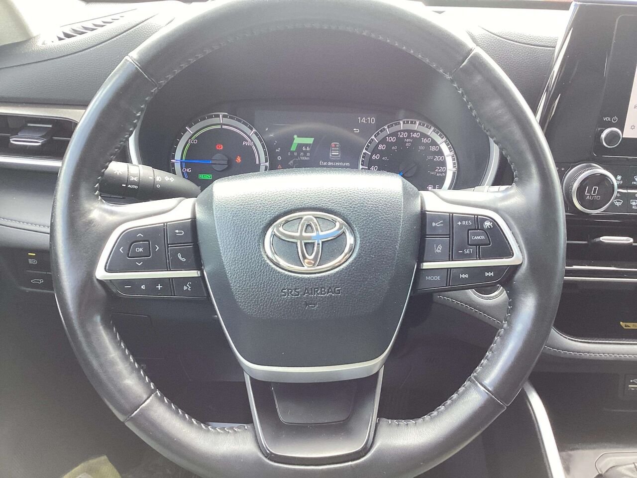 2023 Toyota Highlander XLE AWD Black Gatineau - photo #12