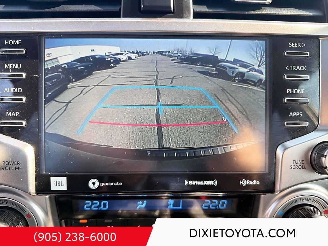 2021 Toyota 4Runner Power Sunroof, Leather Interior, Heated Seats, Alloy Wheels, Heated Steering Wheel, Running Boards, Bluetooth Midnight Black Metallic Mississauga - photo #32