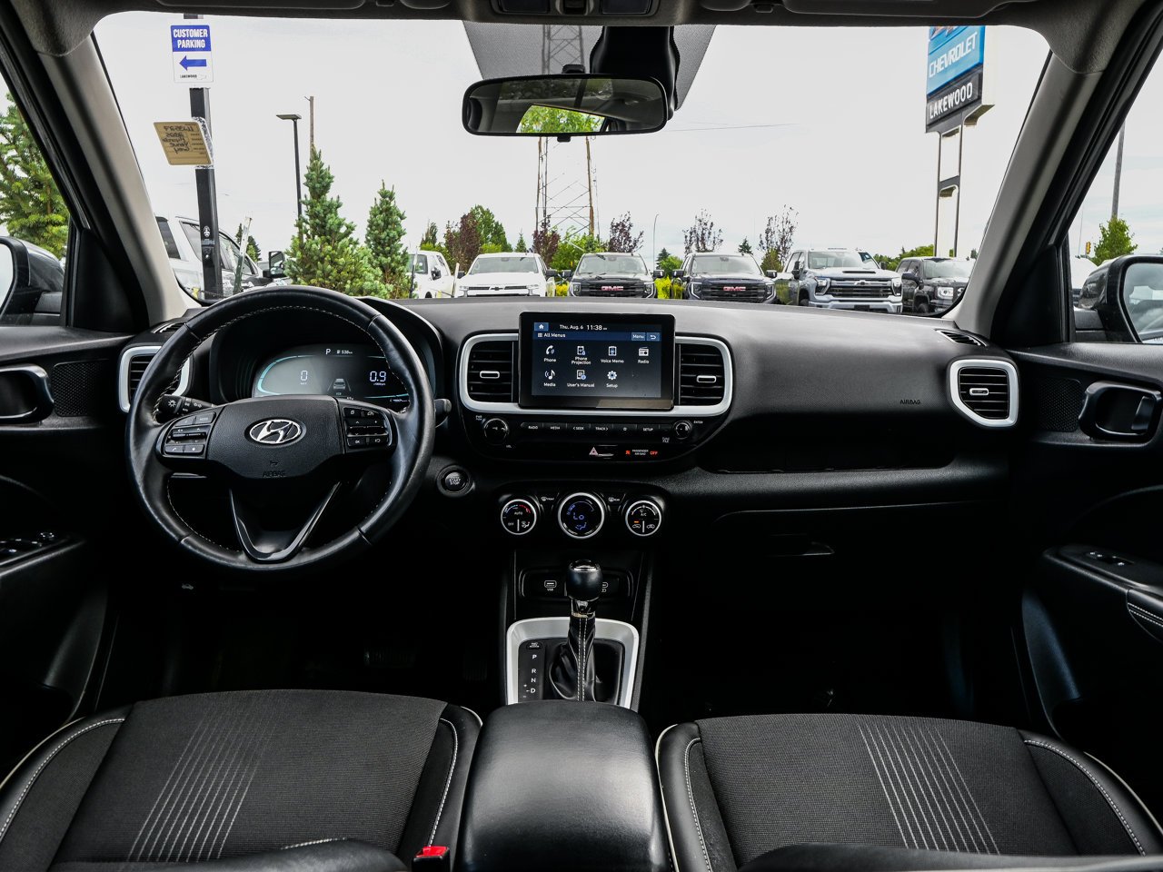 2025 Hyundai Venue Ultimate IVT w/Black Interior Grey Sherwood Park - photo #28