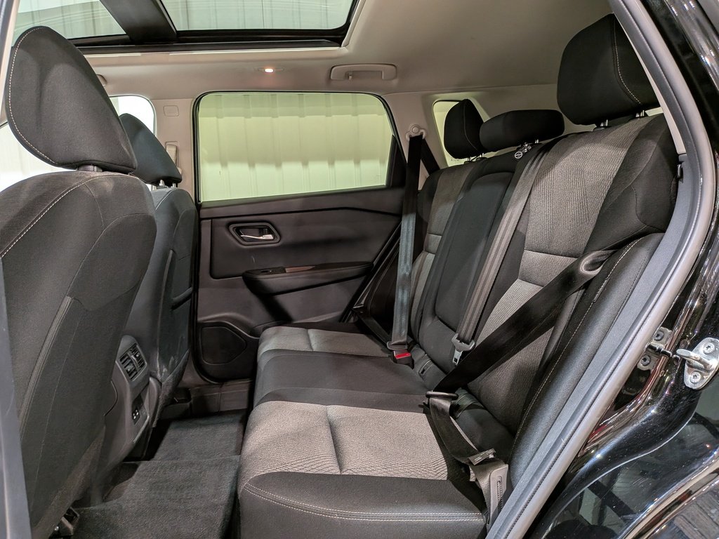 Nissan Rogue AWD SV Moonroof 2024 Noir Val-David - photo #11