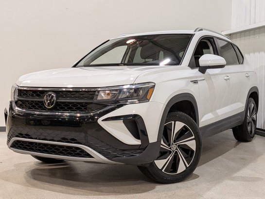2024 Volkswagen Taos White
