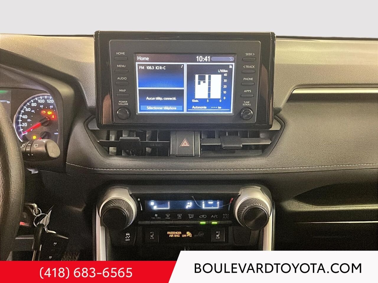 Toyota RAV4 99831B-188 | LE 2019 Gris magnétique métallisé Québec - photo #11