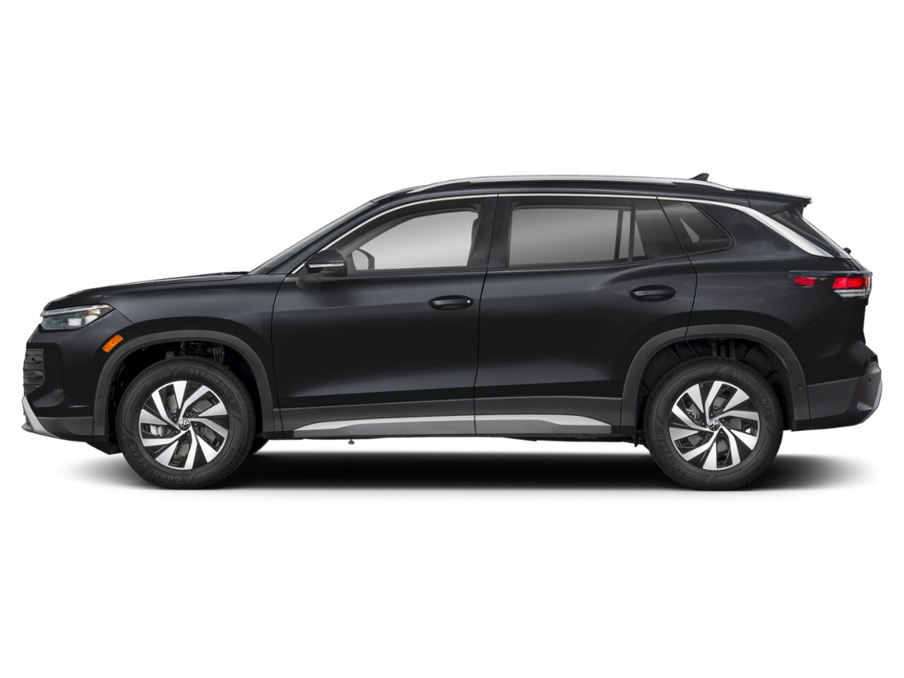 Volkswagen Tiguan 2026 Noir profond nacré Rouyn-Noranda - photo #2