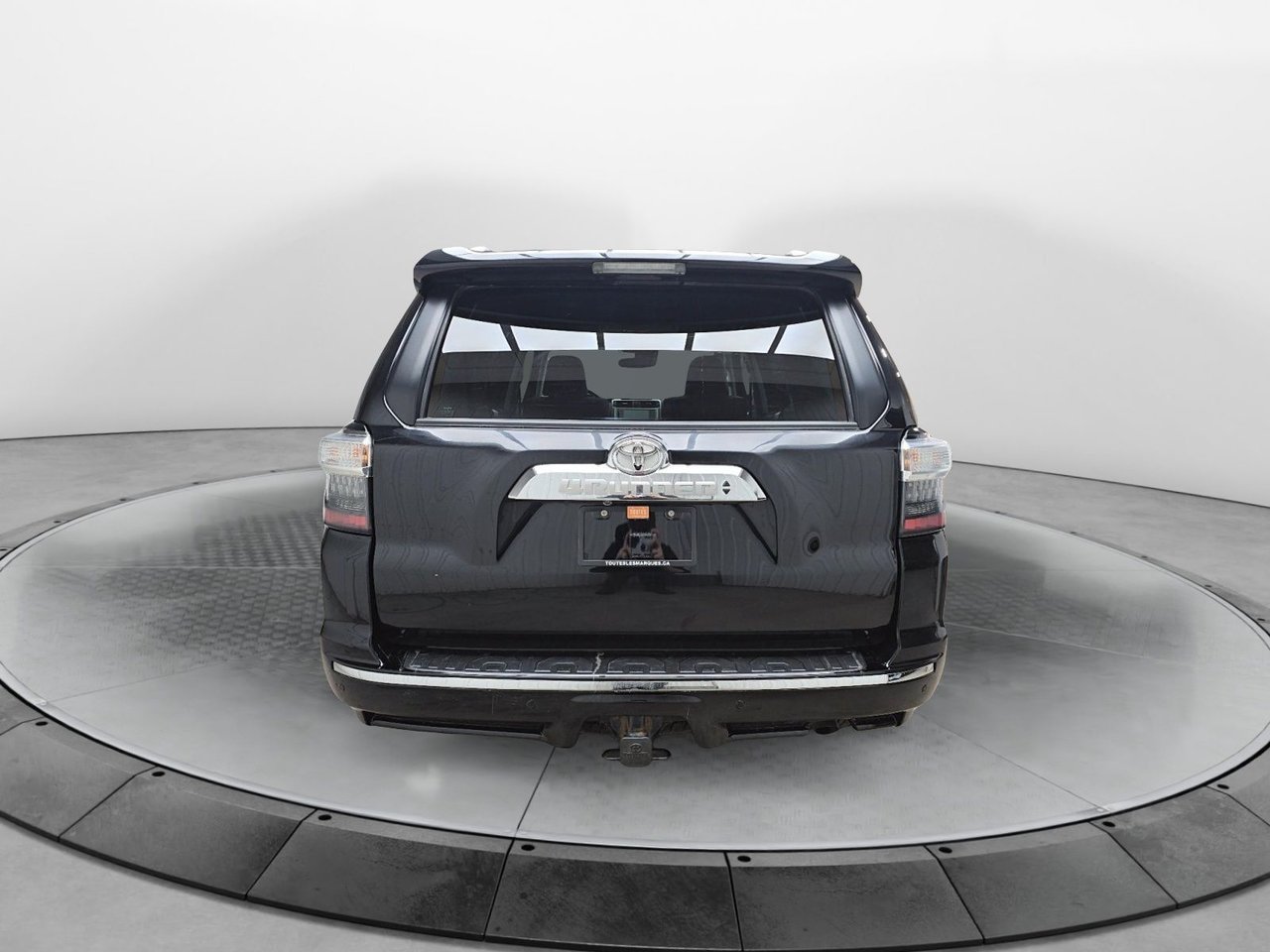 Toyota 4Runner NIV JTEKU5JR5P6092975 2023 Noir Baie-Comeau - photo #2