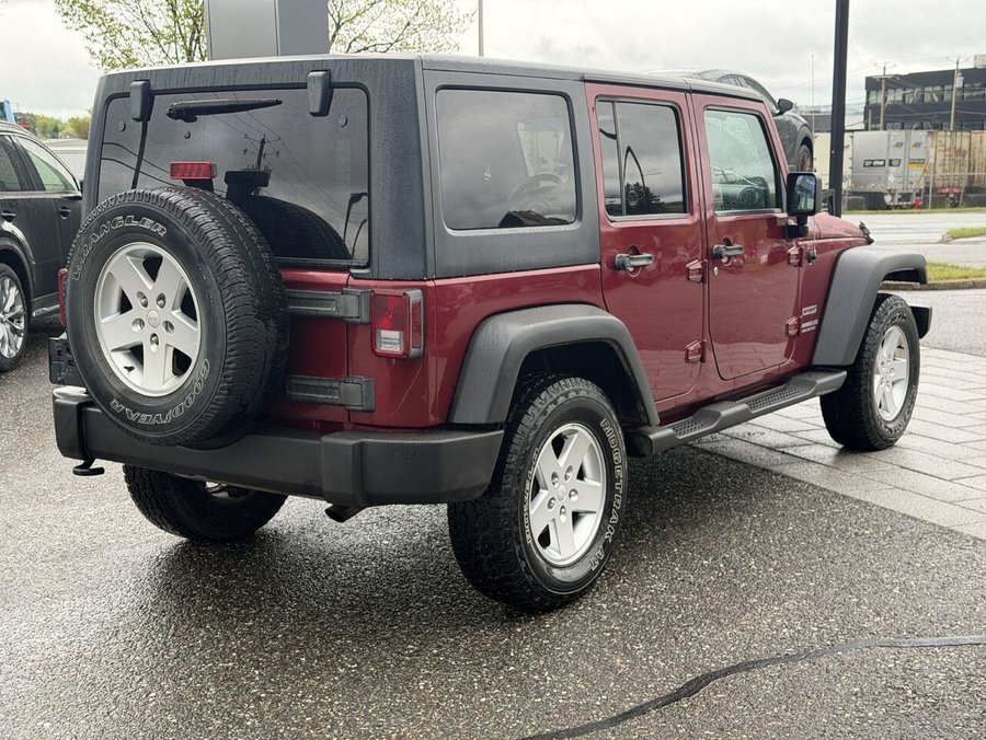 Jeep Wrangler Unlimited 2011 2011 Rouge