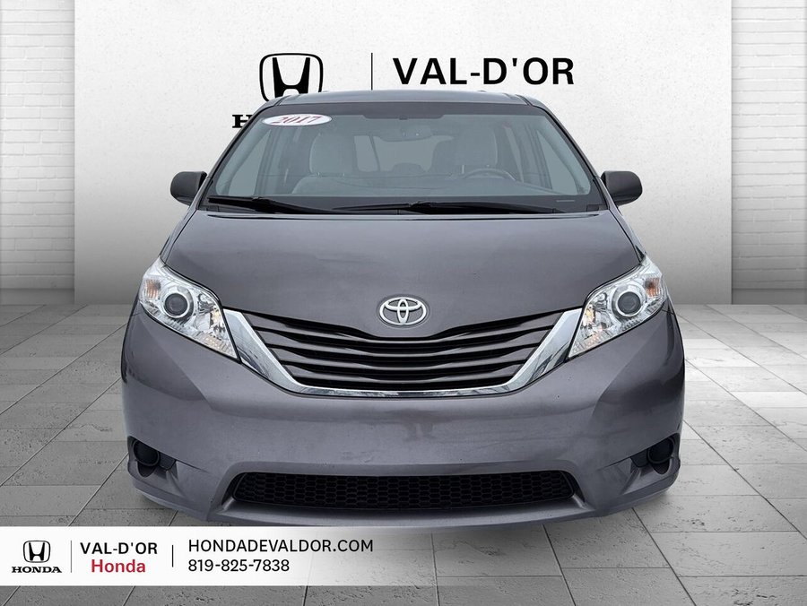 Toyota Sienna 2017 2017 Gris