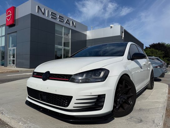 2016 Volkswagen Golf GTI Performance à hayon 5 portes DSG White
