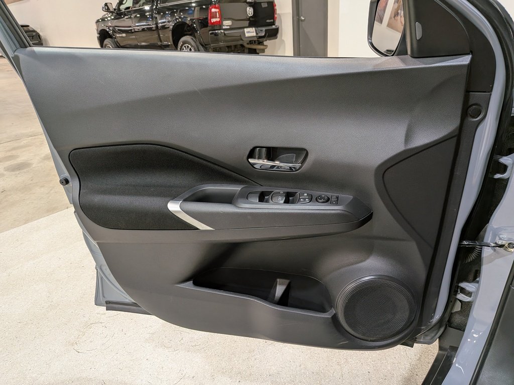 2024 Nissan Kicks SV FWD Grey Val-David - photo #30