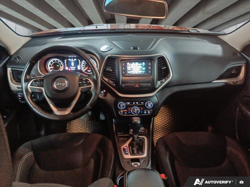 2015 Jeep Cherokee 2601729A | North Red Edmonton - photo #23