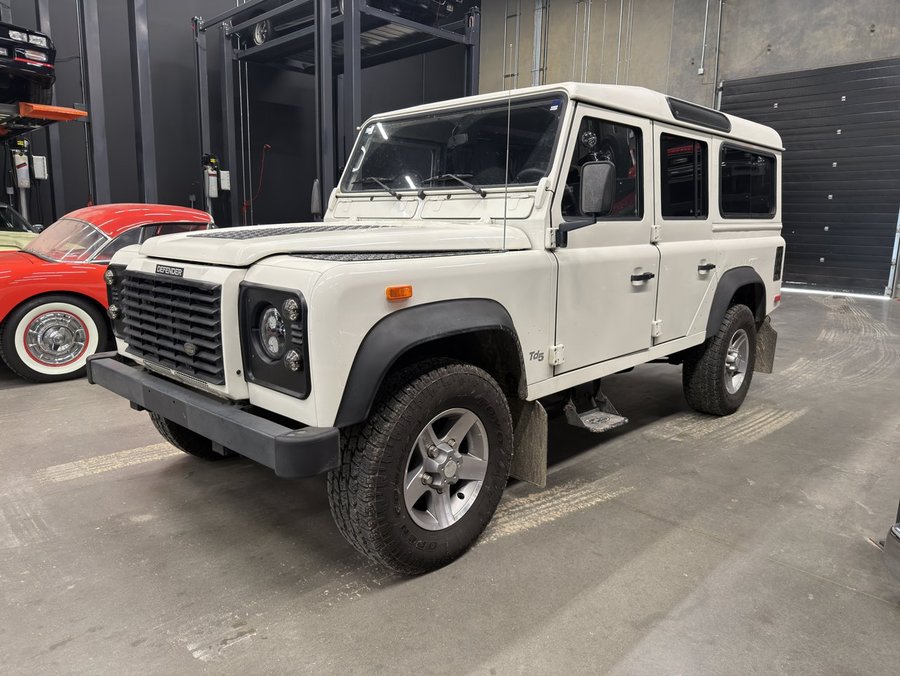 2002 Land Rover Defender 110 TD5 2002