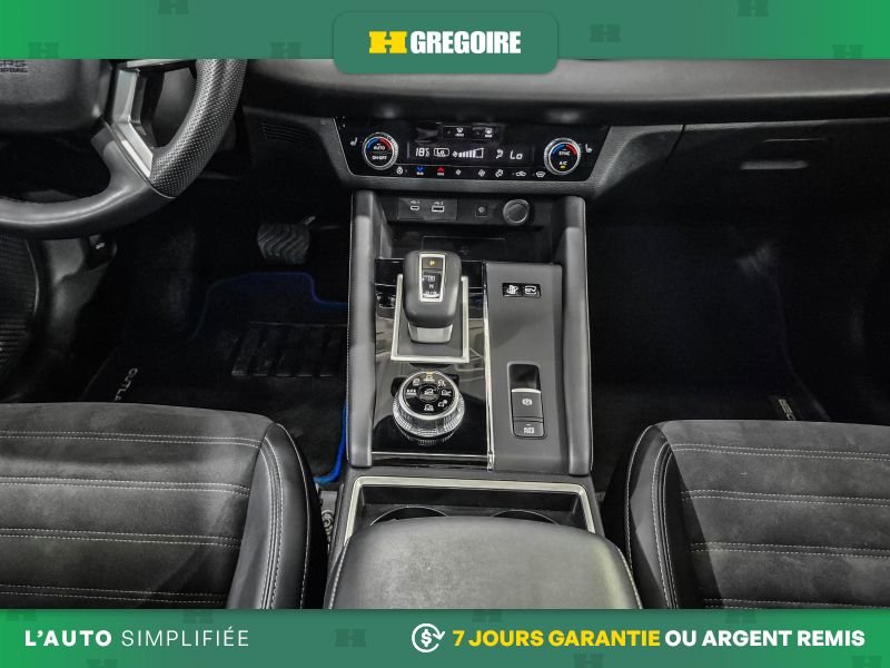2024 Mitsubishi Outlander Bronze Saint-Eustache - photo #26