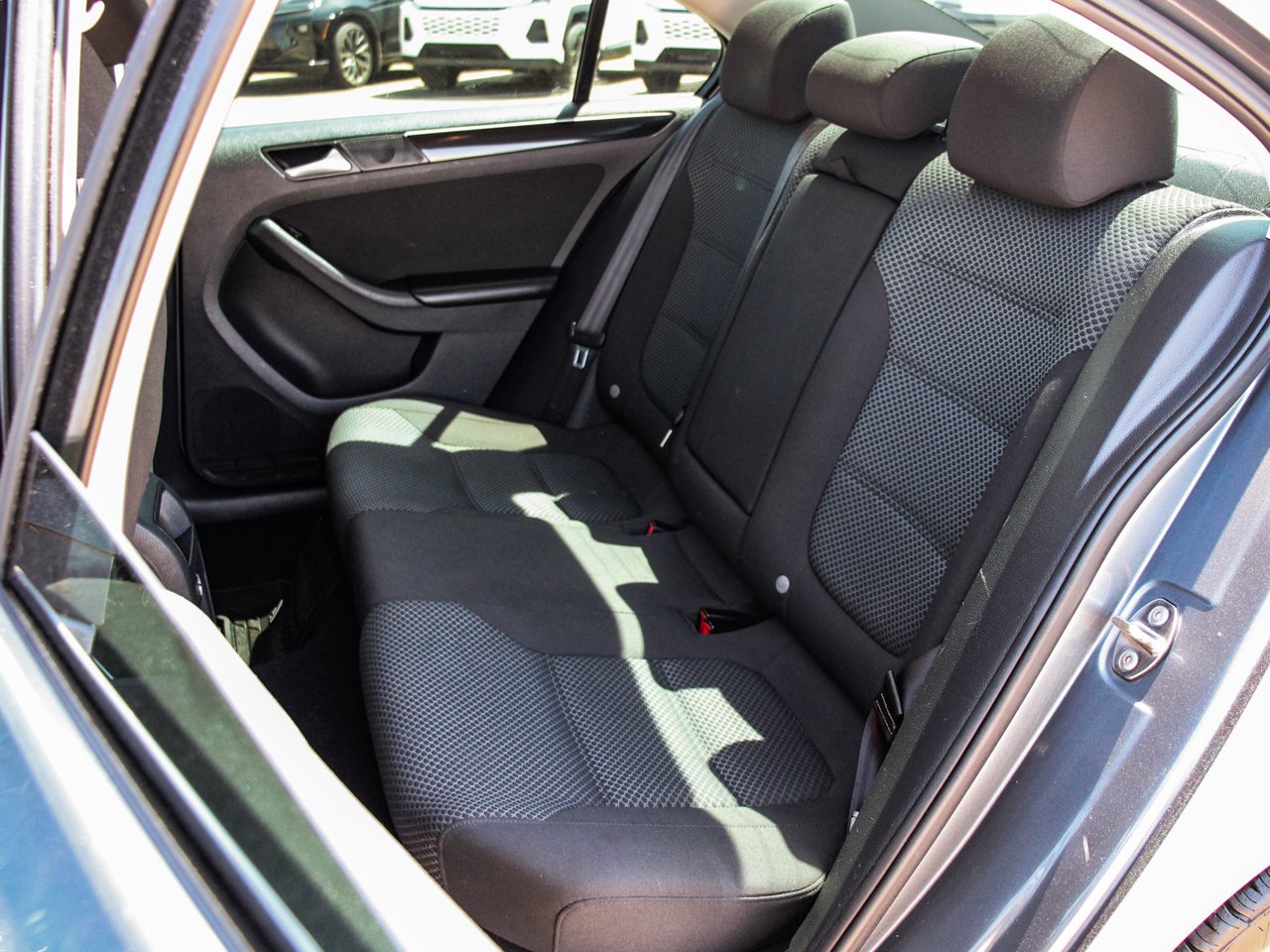 2015 Volkswagen Jetta 4dr 1.8 TSI Auto Comfortline Grey Sherwood Park - photo #28