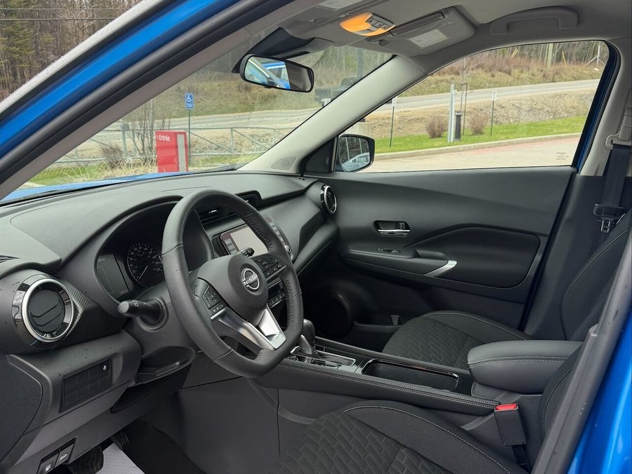 NISSAN KICKS PLAY SV 2025 2025 Bleu