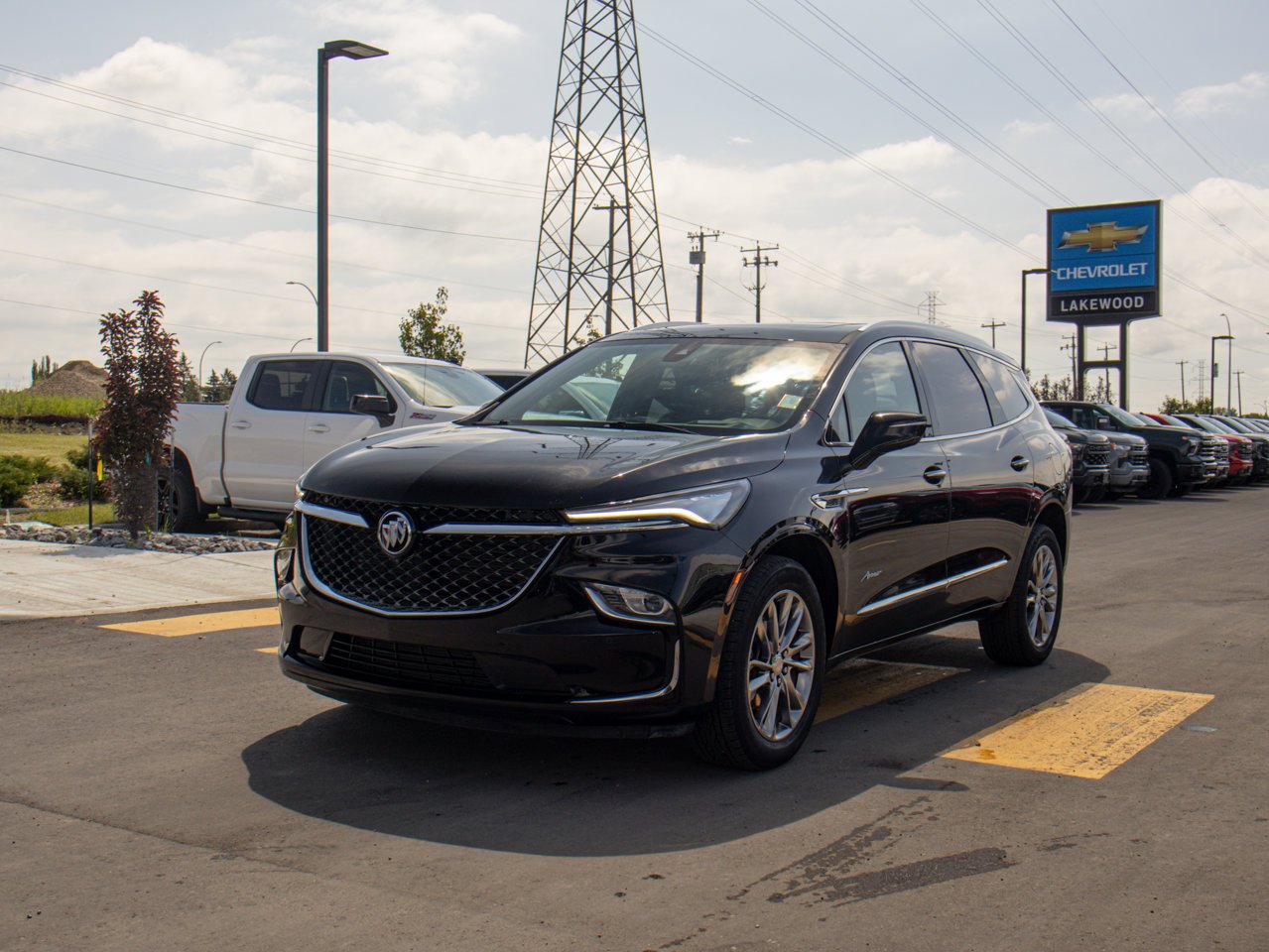 2022 Buick Enclave AWD 4dr Avenir Black Sherwood Park - photo #3