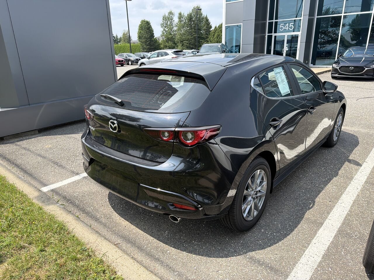 MAZDA Mazda3 Sport 2026 Noir de jais mica Ste-Marie - photo #3