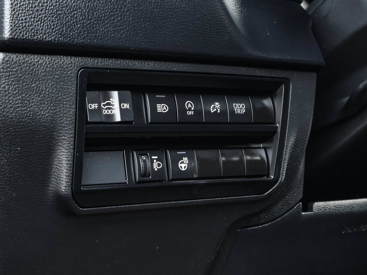2023 Toyota Tundra 4x4 Crewmax SR Blue Sherwood Park - photo #19