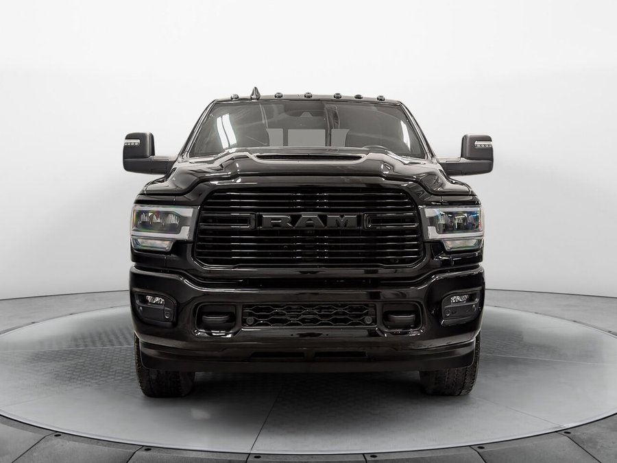 Ram 2500 Laramie 4WD Crew Cab 6.7L Cummins Toit Ouvrant 2024 Autre