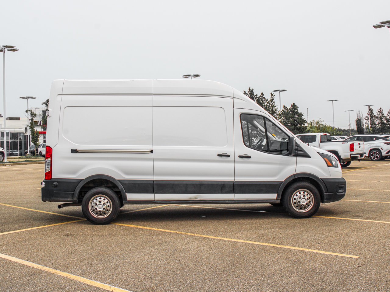 2025 Ford Transit Cargo Van T-250 148 Hi Rf 9070 GVWR AWD White Sherwood Park - photo #9
