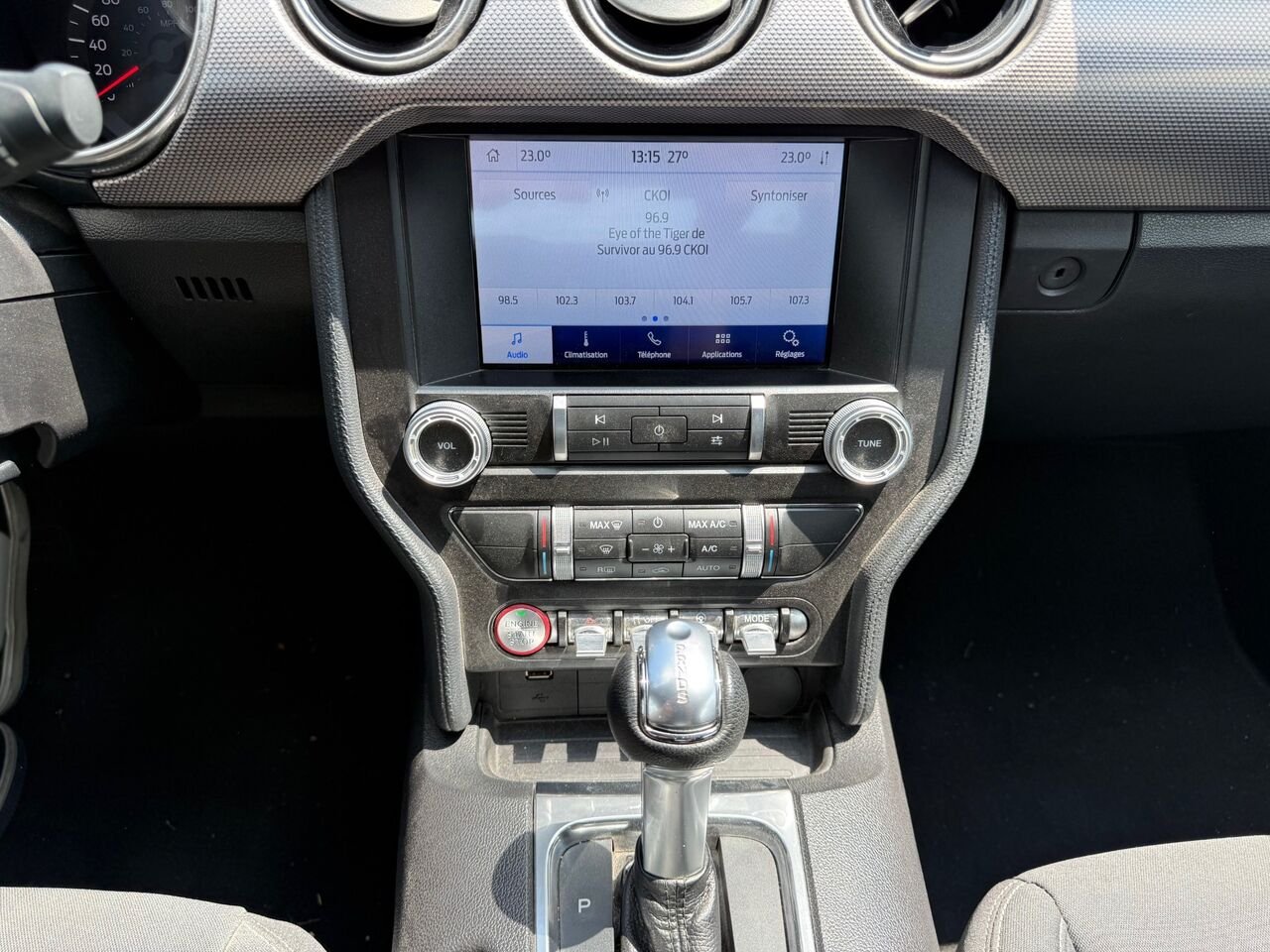 2020 Ford Mustang EcoBoost décapotable Orange Châteauguay - photo #13