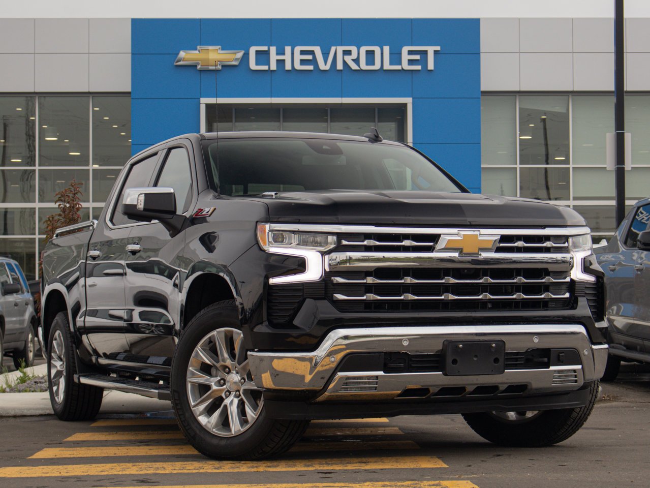 2024 Chevrolet Silverado 1500 4WD Crew Cab 147 LTZ Black Sherwood Park - photo #15