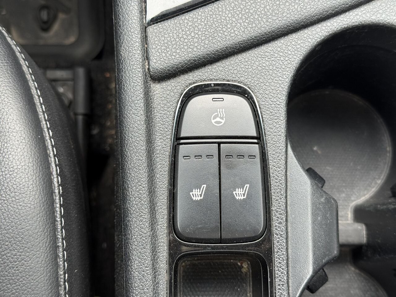 Kia Niro hybride rechargeable 2019 Noir Granby - photo #18