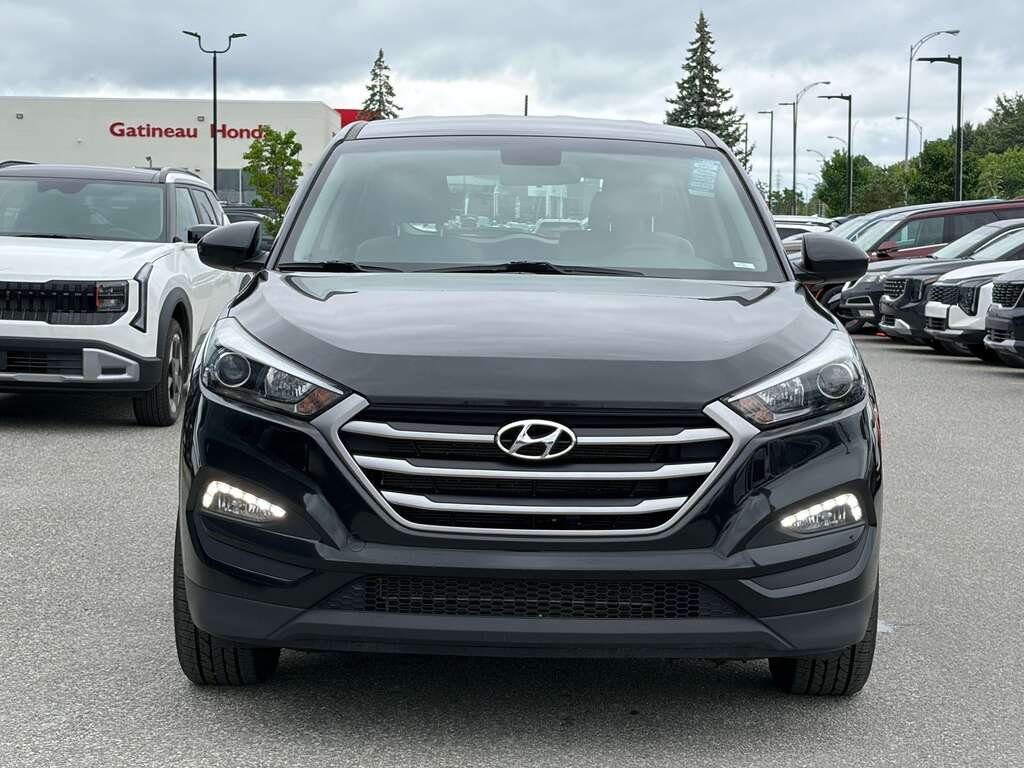 Hyundai Tucson 2017 Noir Gatineau - photo #1