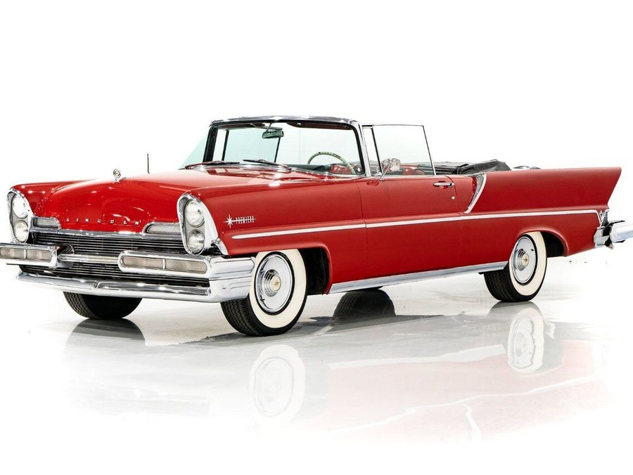 1957 Lincoln Premiere 1957 Red