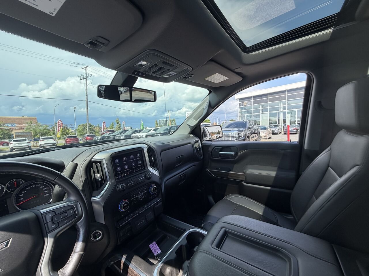 CHEVROLET SILVERADO 1500 RST RST cabine multiplace 4RM 157 po 2021 Noir Gatineau - photo #8