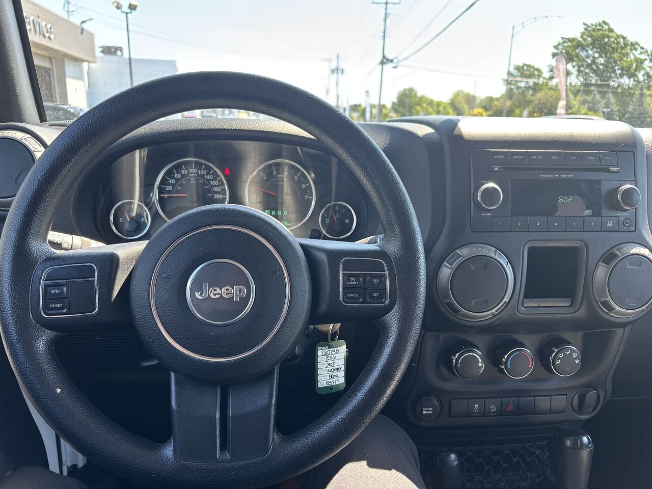 2016 JEEP WRANGLER SPORT 4 RM 2 portes Sport White Montmagny - photo #10