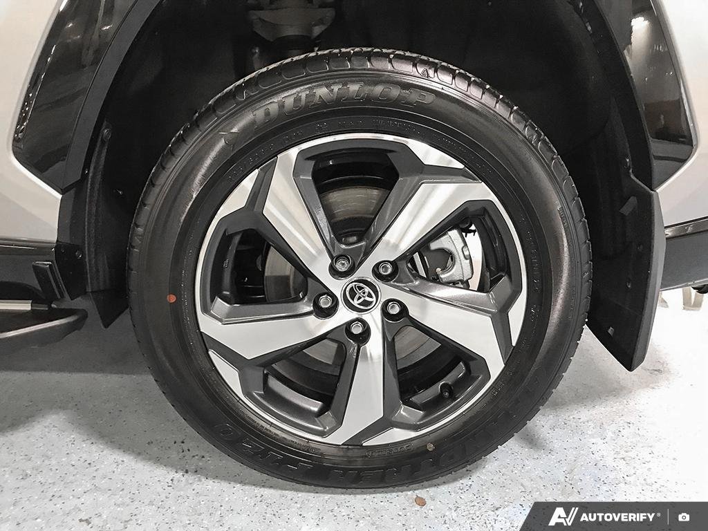 2025 Toyota RAV4 Plug-In Hybrid S2501923 | SE Silver Edmonton - photo #5