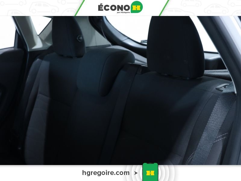 Ford Fiesta 822000 | SE GR ÉLEC A/C BLUETOOTH 2017 Blanc Laval - photo #17