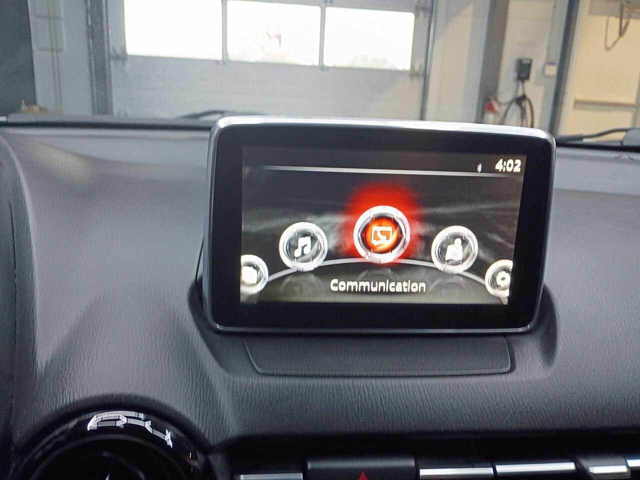 2016 Mazda CX-3 White Blainville - photo #26