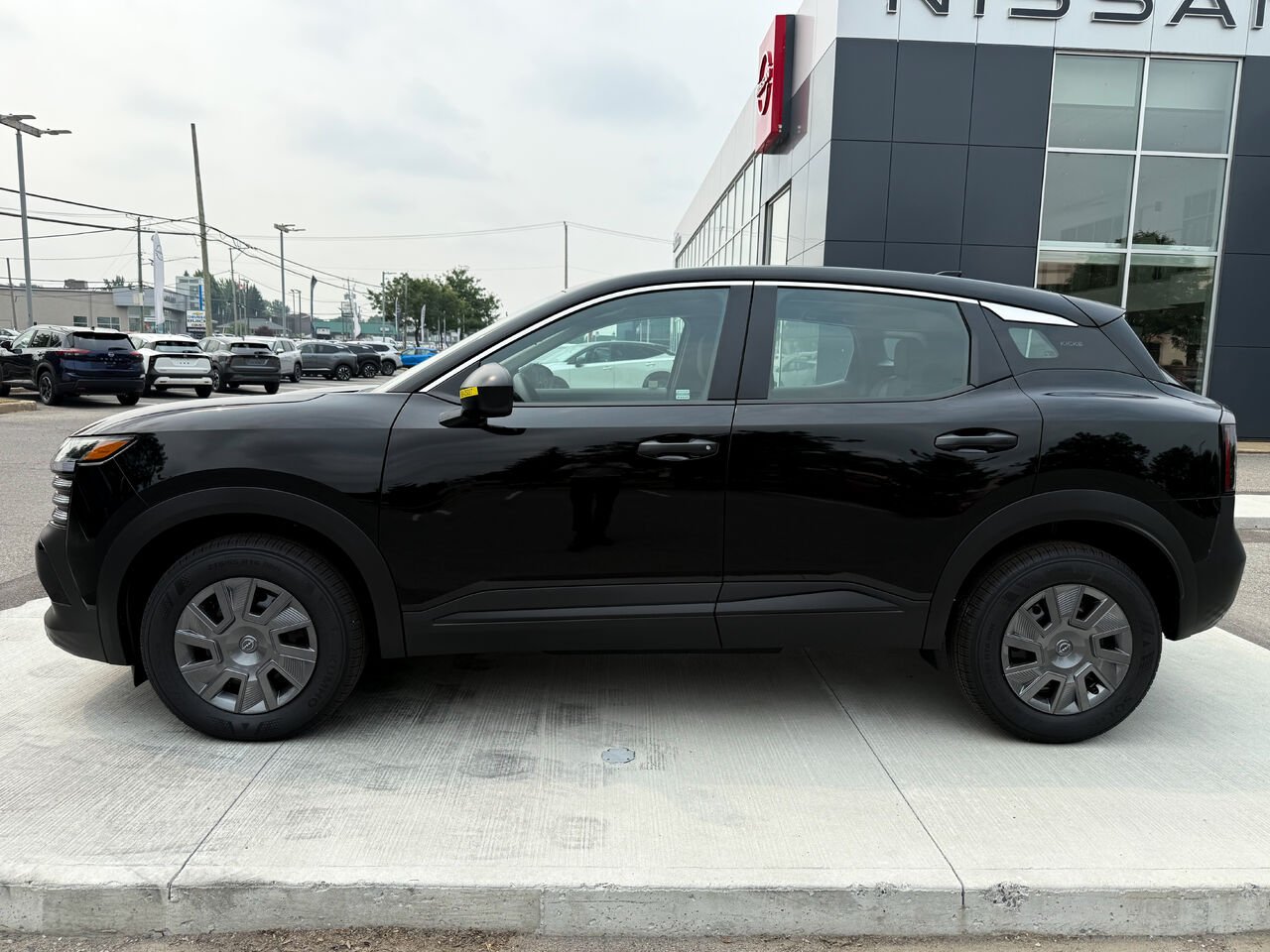 Nissan Kicks KICKS S 2025 Super noir Châteauguay - photo #7