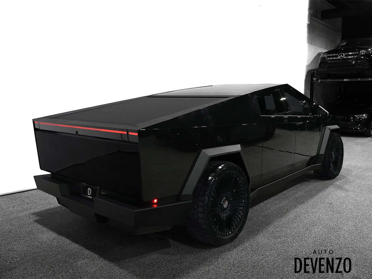 Tesla Cybertruck 2024 Argent Saint-Eustache - photo #3