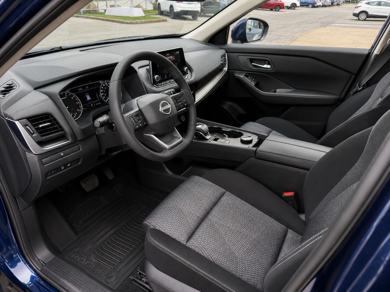 2026 Nissan Rogue ROGUE SV TOIT OUVRANT Deep Ocean Blue Châteauguay - photo #12