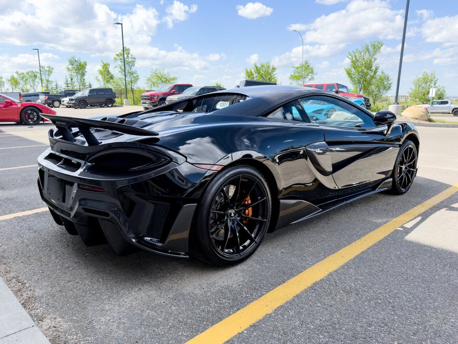 2019 McLaren 600LT 2019 Black