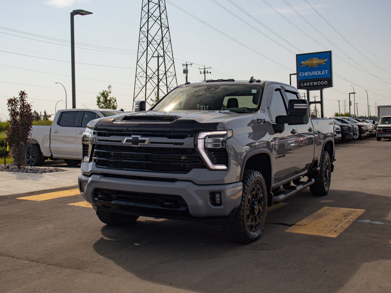 2024 Chevrolet Silverado 2500HD 4WD Crew Cab 159 LT Grey Sherwood Park - photo #3