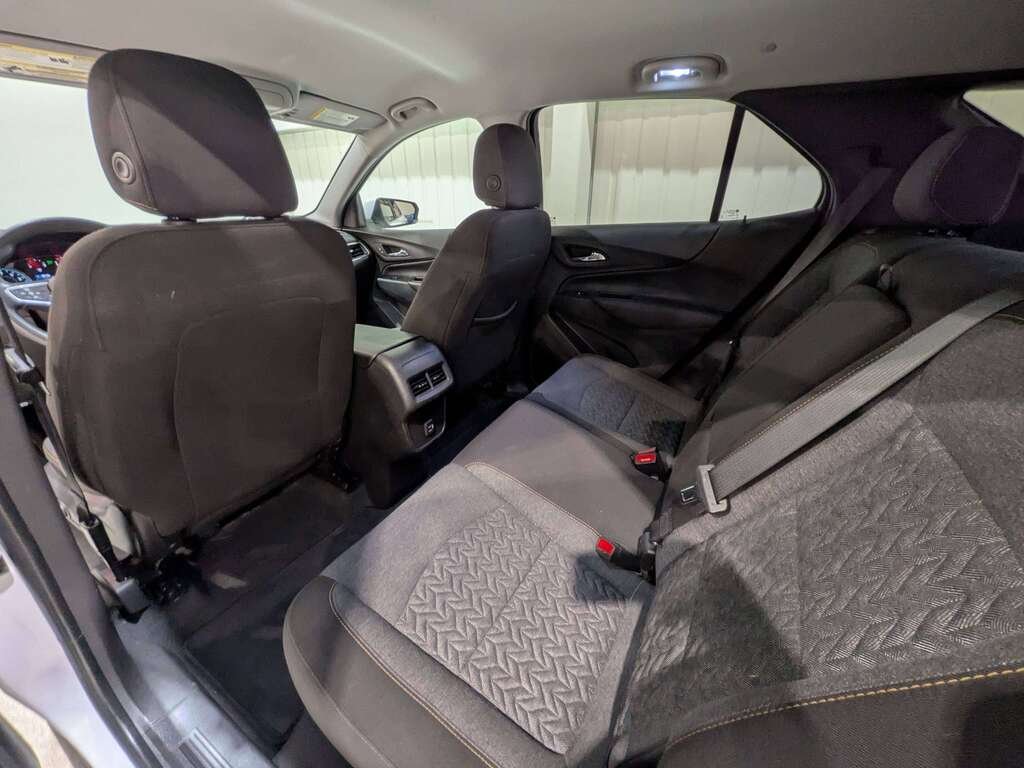 Chevrolet Equinox AWD 4dr LT 2023 Blanc Val-David - photo #9