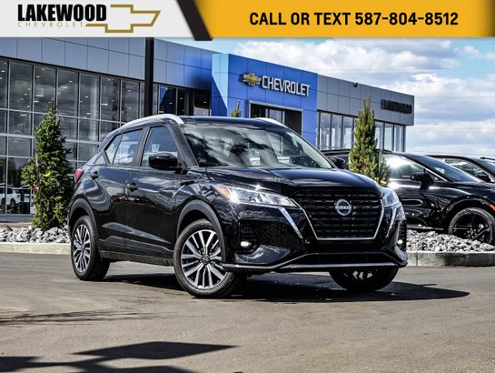 2025 Nissan Kicks Play 2025 Black