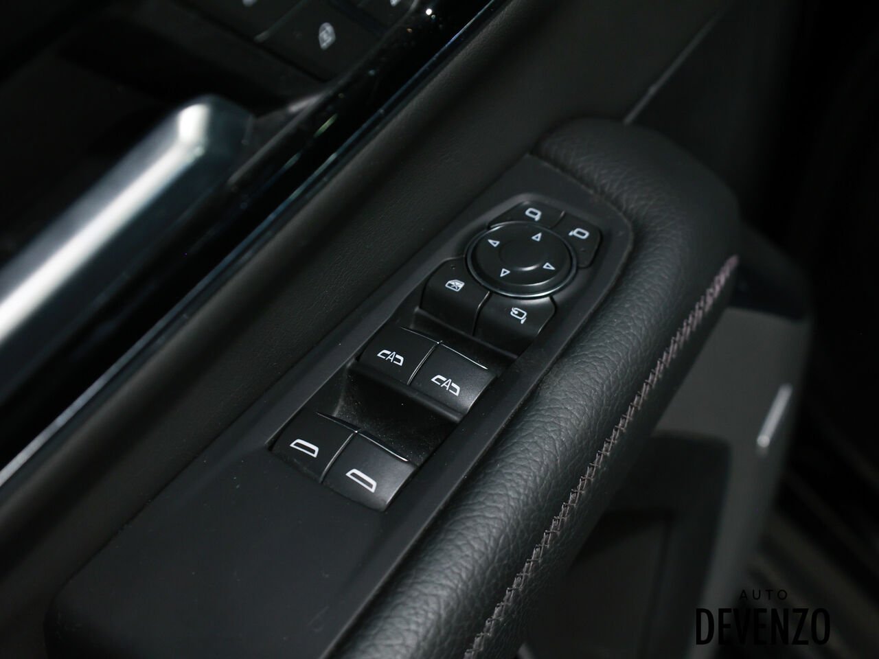 2025 GMC Yukon Black Saint-Eustache - photo #16