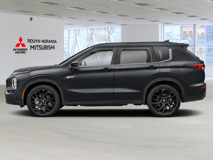 2026 Mitsubishi Outlander Plug-In Hybrid GT NOIR S-AWC Black Diamond Premium Finish
