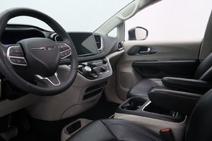 2023 Chrysler Pacifica VIN 2C4RC3BG2PR565862 White Chicoutimi - photo #6