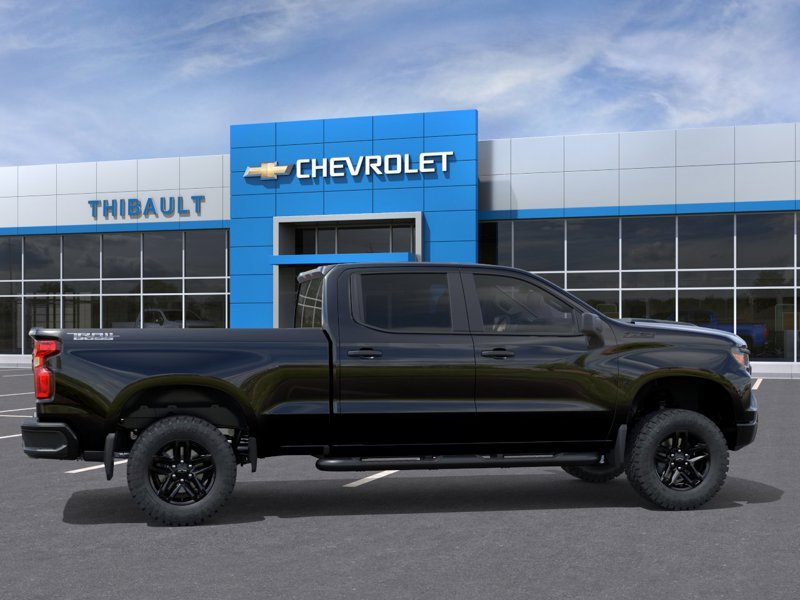 CHEVROLET Silverado 1500 Custom Trail Boss cabine multiplace 4RM 157 po 2026 NOIR Sherbrooke - photo #4