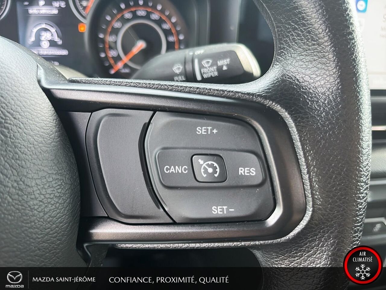 2024 Jeep Wrangler Sport | A/C | 4x4 | AUTOMATIQUE | V6 | Black Saint-Jérôme - photo #15